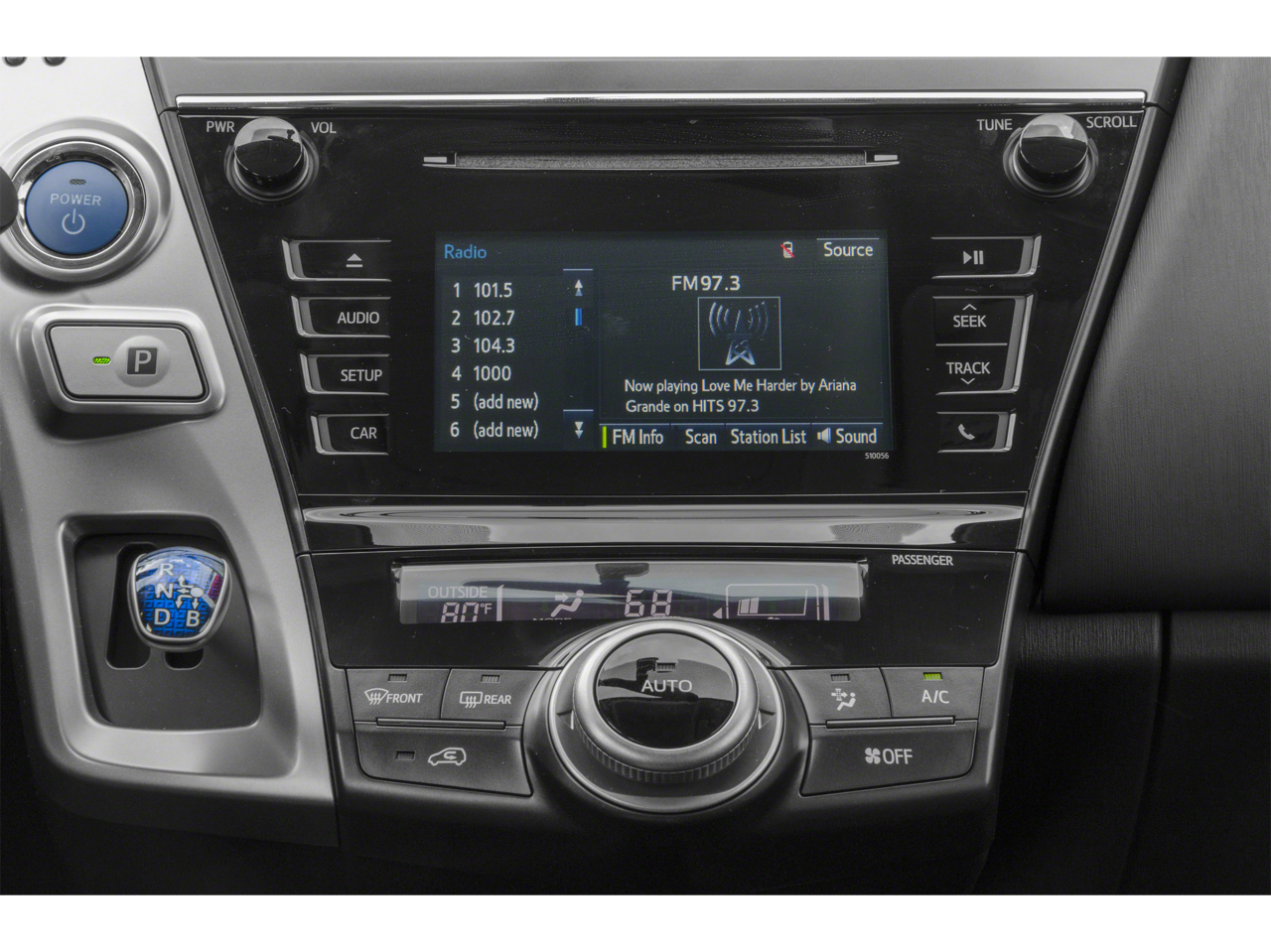2015 Toyota Prius v Base