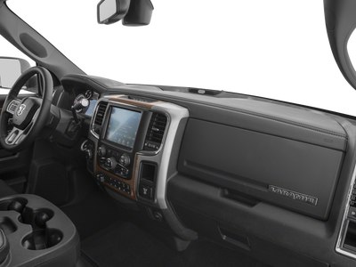 2017 RAM 2500 Laramie Crew Cab 4x4 6'4' Box