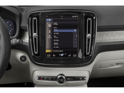 2022 Volvo Xc40 Momentum