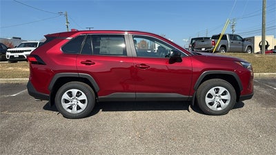 2025 Toyota RAV4 LE