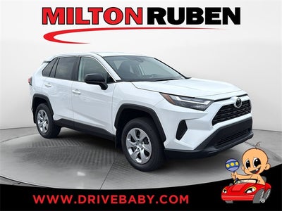 2025 Toyota RAV4 LE