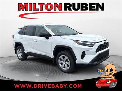 2025 Toyota RAV4 LE