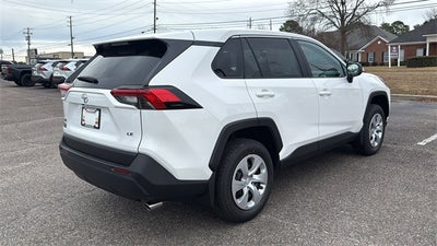2025 Toyota RAV4 LE