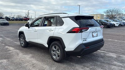 2025 Toyota RAV4 XLE