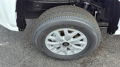 2025 Toyota Tacoma SR5