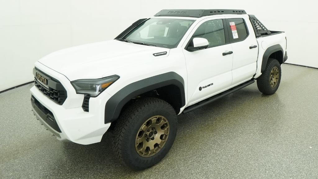2026 Toyota Tacoma i-FORCE MAX Tacoma Trailhunter