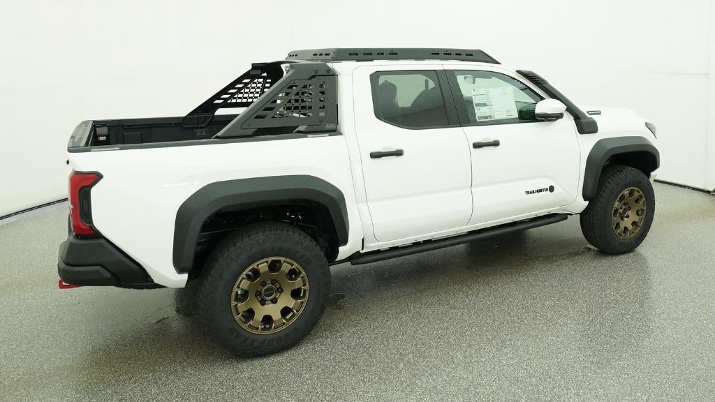 2026 Toyota Tacoma i-FORCE MAX Tacoma Trailhunter