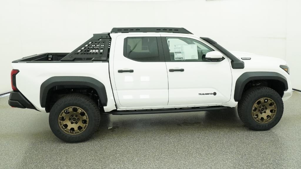 2026 Toyota Tacoma i-FORCE MAX Tacoma Trailhunter
