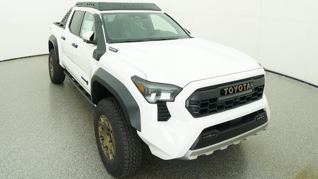 2026 Toyota Tacoma i-FORCE MAX Tacoma Trailhunter