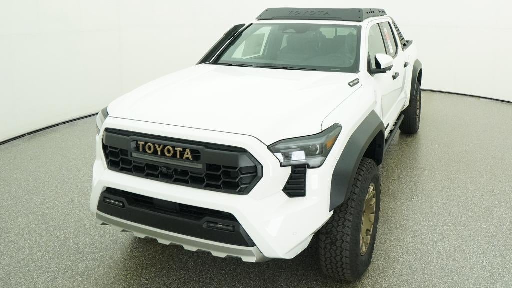 2026 Toyota Tacoma i-FORCE MAX Tacoma Trailhunter