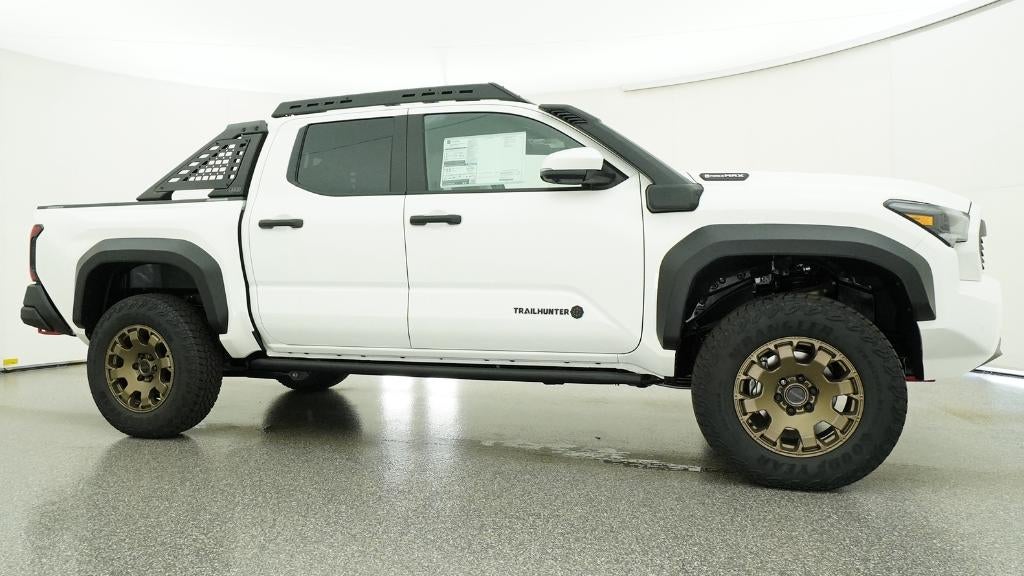 2026 Toyota Tacoma i-FORCE MAX Tacoma Trailhunter
