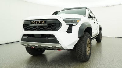 2026 Toyota Tacoma i-FORCE MAX Tacoma Trailhunter