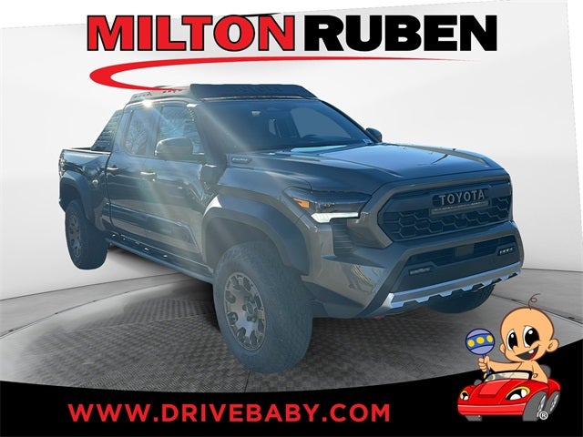 2026 Toyota Tacoma i-FORCE MAX Tacoma Trailhunter