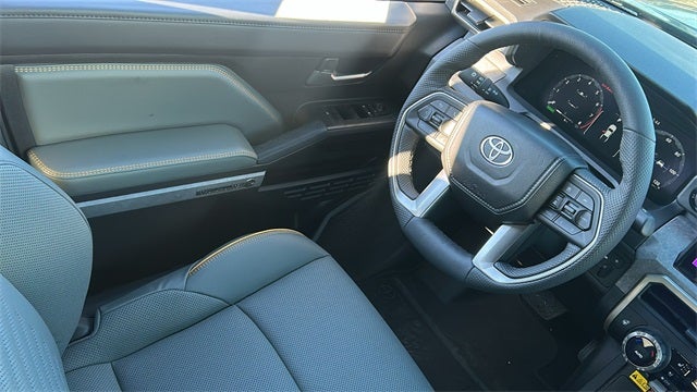 2026 Toyota Tacoma i-FORCE MAX Tacoma Trailhunter