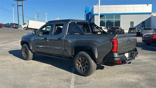 2026 Toyota Tacoma i-FORCE MAX Tacoma Trailhunter