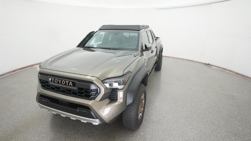 2026 Toyota Tacoma i-FORCE MAX Tacoma Trailhunter