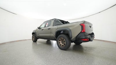 2026 Toyota Tacoma i-FORCE MAX Tacoma Trailhunter