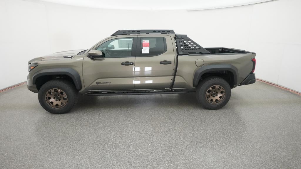 2026 Toyota Tacoma i-FORCE MAX Tacoma Trailhunter