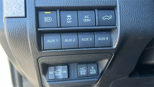 2026 Toyota Tacoma i-FORCE MAX Tacoma Trailhunter