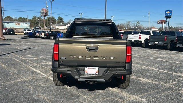 2026 Toyota Tacoma i-FORCE MAX Tacoma Trailhunter