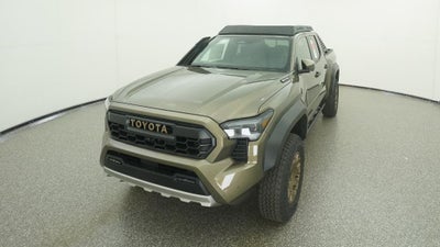 2026 Toyota Tacoma i-FORCE MAX Tacoma Trailhunter