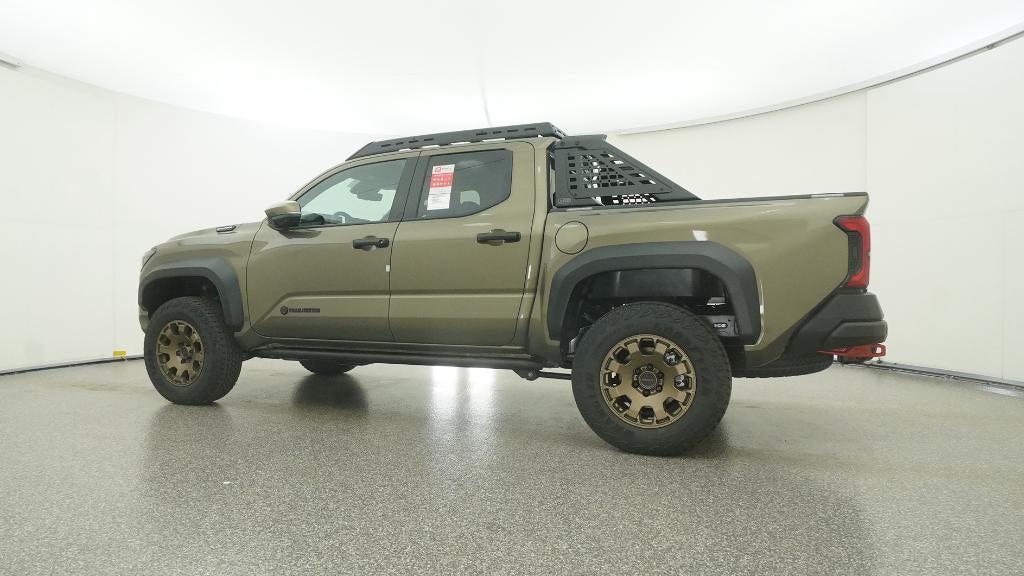 2026 Toyota Tacoma i-FORCE MAX Tacoma Trailhunter