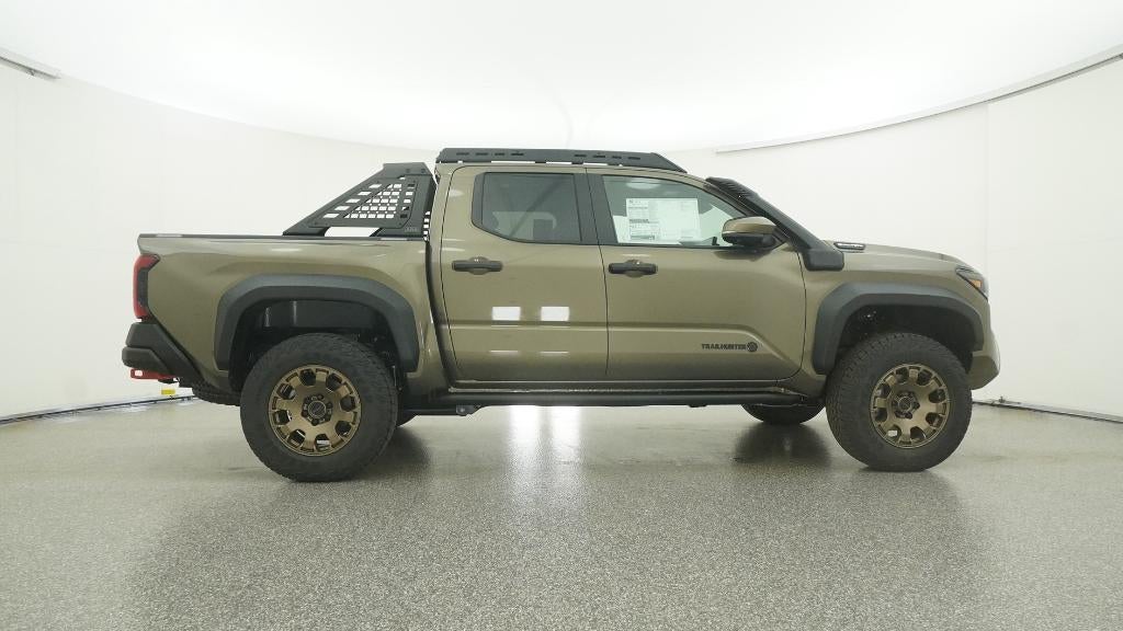 2026 Toyota Tacoma i-FORCE MAX Tacoma Trailhunter