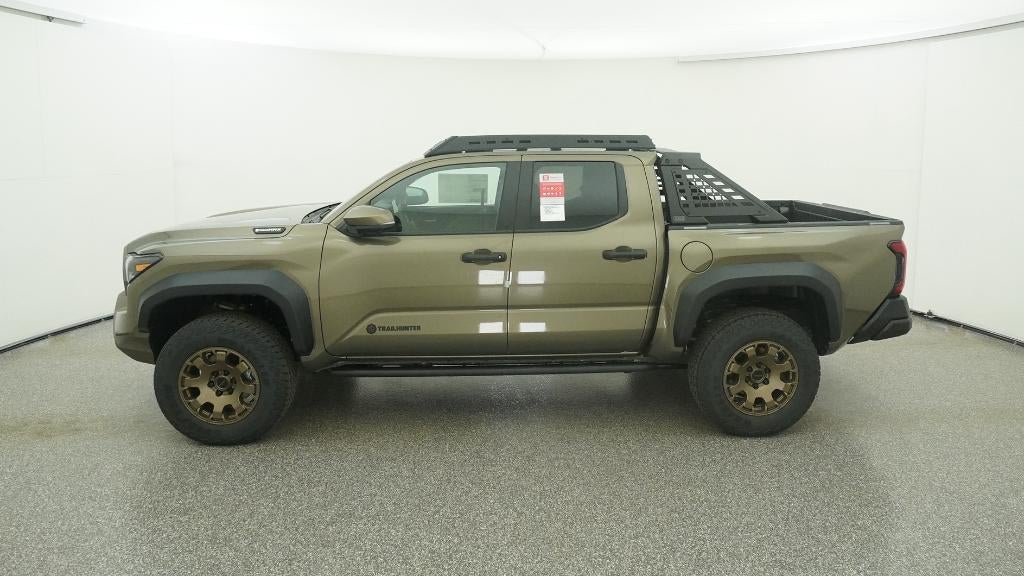 2026 Toyota Tacoma i-FORCE MAX Tacoma Trailhunter