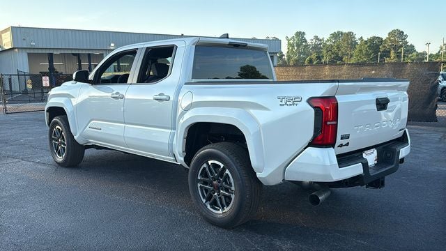 2026 Toyota Tacoma i-FORCE MAX Tacoma TRD Sport