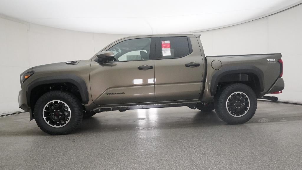 2025 Toyota Tacoma i-FORCE MAX Tacoma TRD Off-Road