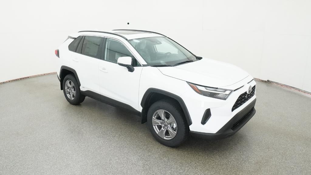 2025 Toyota RAV4 Hybrid XLE
