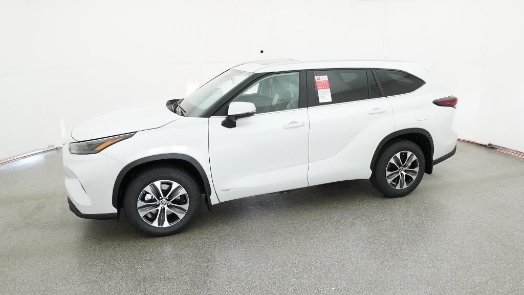 2026 Toyota Highlander Hybrid XLE