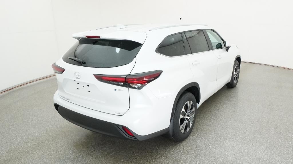 2026 Toyota Highlander Hybrid XLE