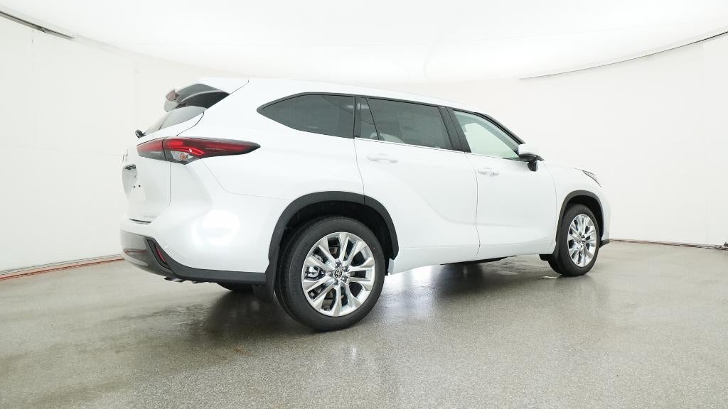 2026 Toyota Highlander Limited