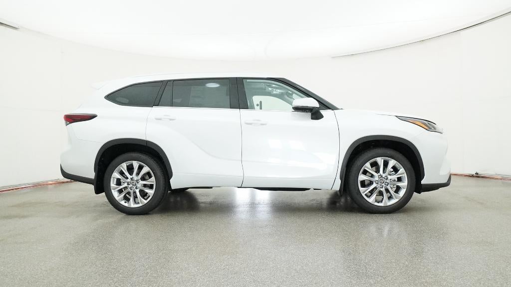 2026 Toyota Highlander Limited