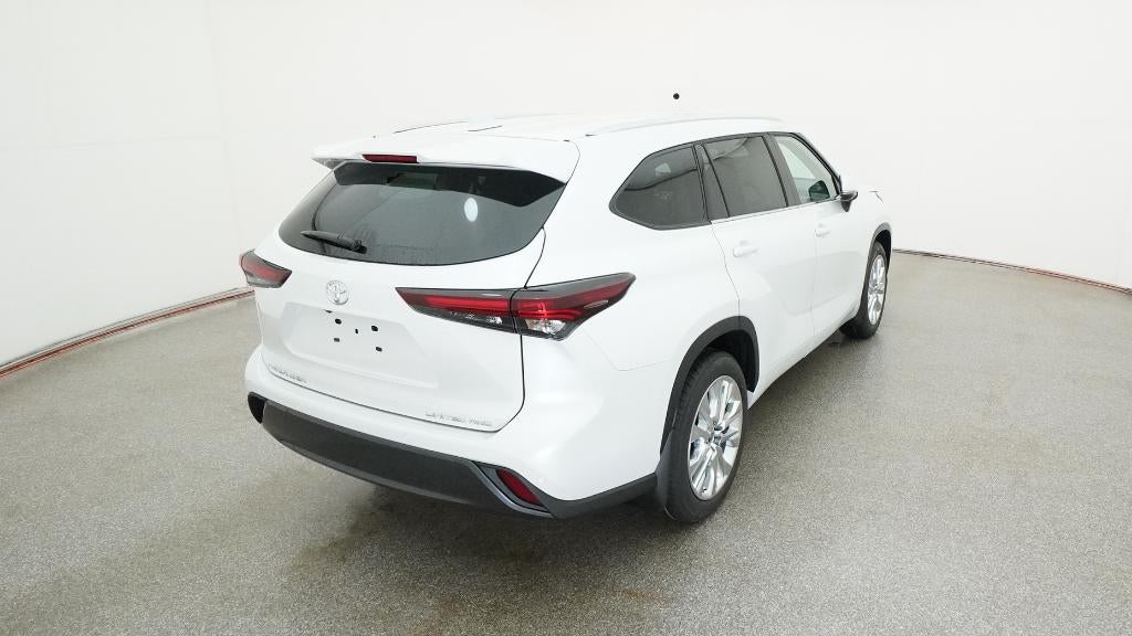2026 Toyota Highlander Limited