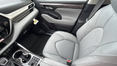 2026 Toyota Highlander Limited