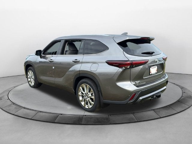 2026 Toyota Highlander Limited
