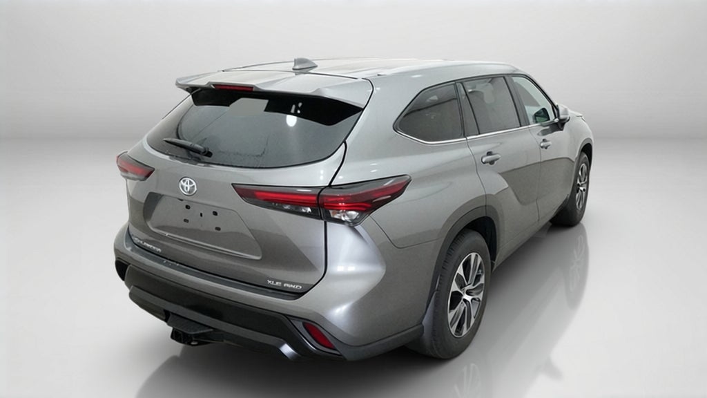 2026 Toyota Highlander XLE