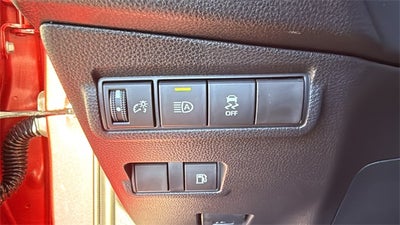 2026 Toyota Corolla Cross Hybrid SE