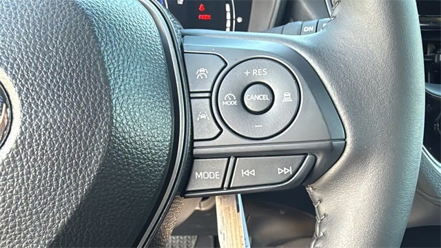 2026 Toyota Corolla Cross Hybrid SE