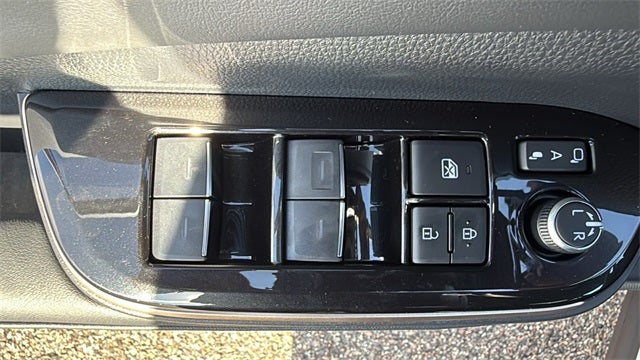 2026 Toyota Toyota Crown XLE