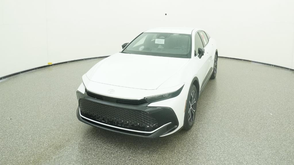 2026 Toyota Toyota Crown XLE