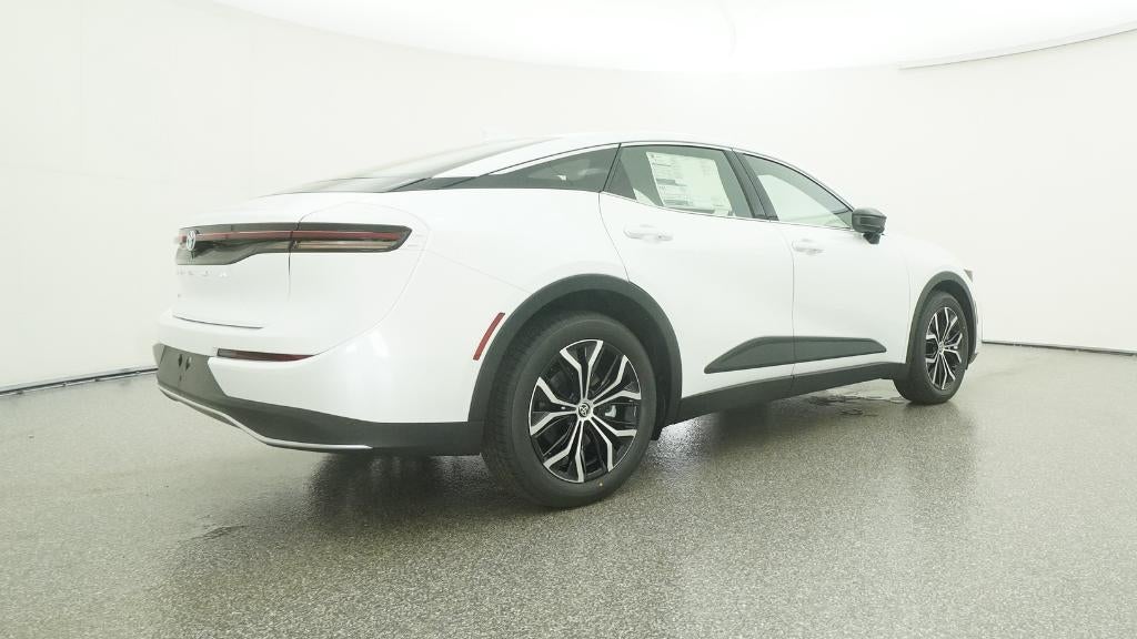 2026 Toyota Toyota Crown XLE