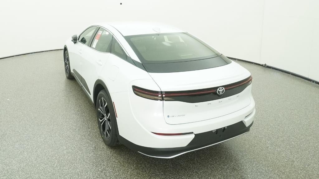 2026 Toyota Toyota Crown XLE