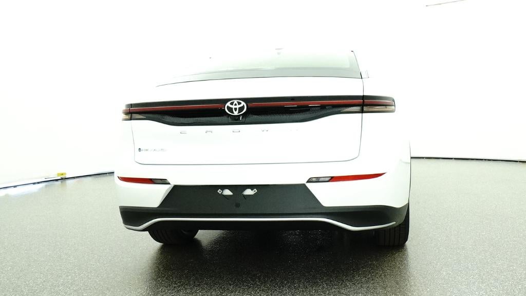 2026 Toyota Toyota Crown XLE