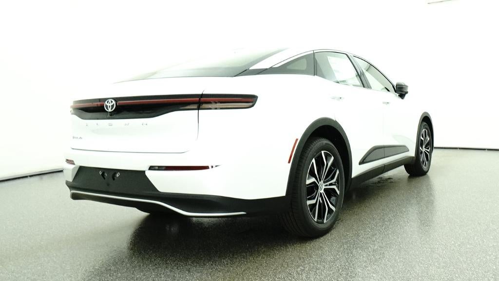 2026 Toyota Toyota Crown XLE