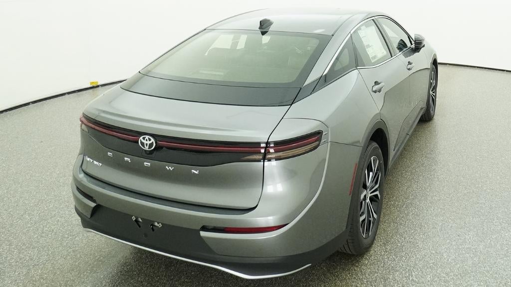 2026 Toyota Toyota Crown XLE