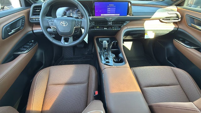 2026 Toyota Toyota Crown Signia Limited