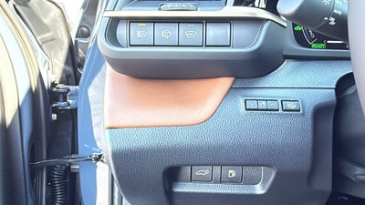 2026 Toyota Toyota Crown Signia Limited